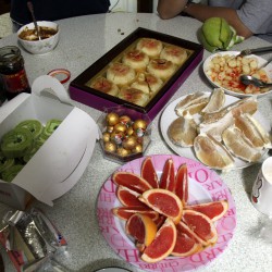 Some typical desserts: Mooncake, grapefruit, and pomelo. Can you find the not-so-typical dessert?