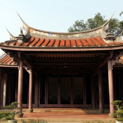 One of the buildings of the Confuzius Temple